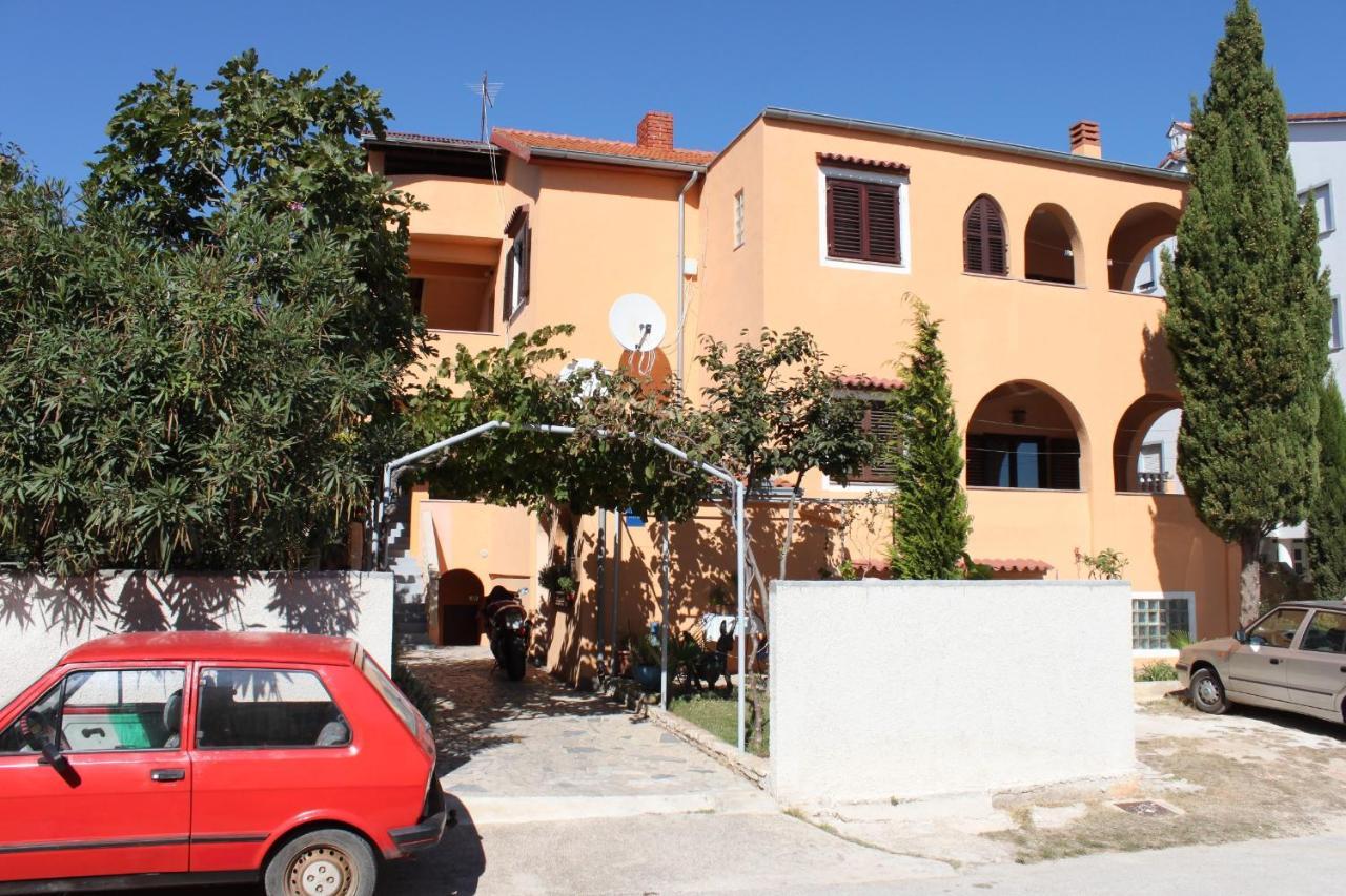 Apartments With A Parking Space Medulin - 7208 Exterior foto